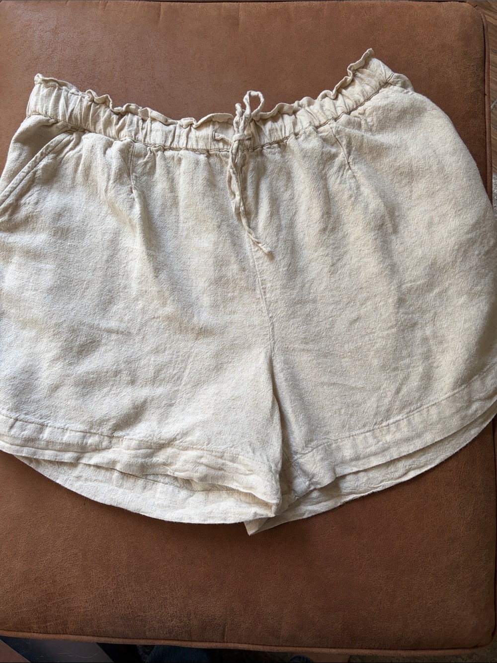 Time and Tru Womens Cream Lounge Athletic Shorts Ruffle Hem Large 12-14